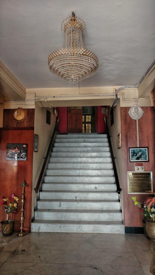 Ymca Tourist Hostel Shimla Ngoại thất bức ảnh